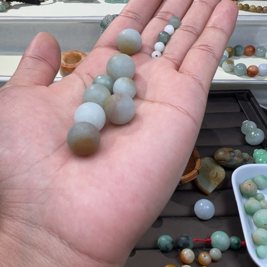 清***庄翡翠未镶嵌手串240