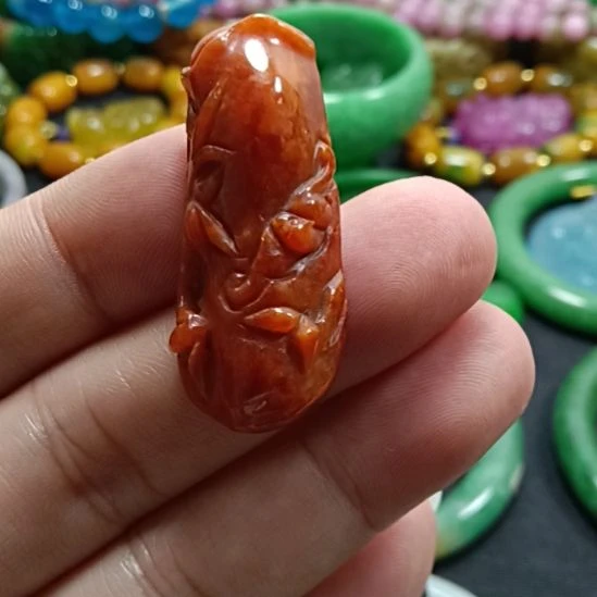 翡翠未镶嵌挂件翡翠