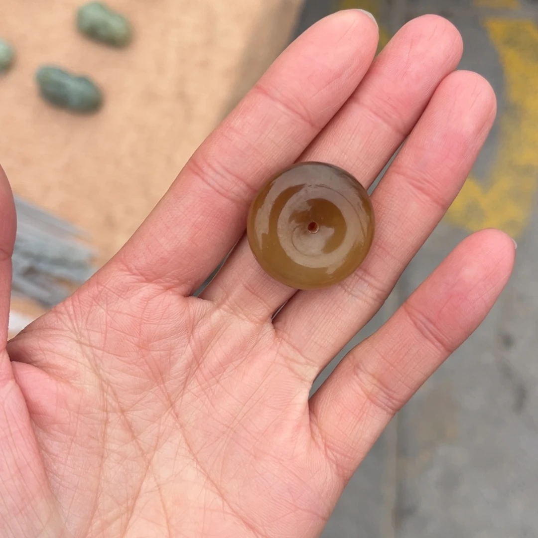 和田玉（糖玉）颈饰未镶嵌?****