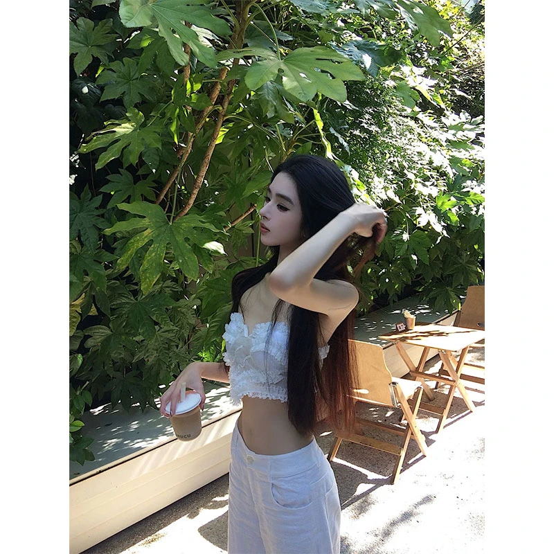 2025年夏季新款ins小众设计感立体花边性感抹胸+高腰显瘦牛仔裤女