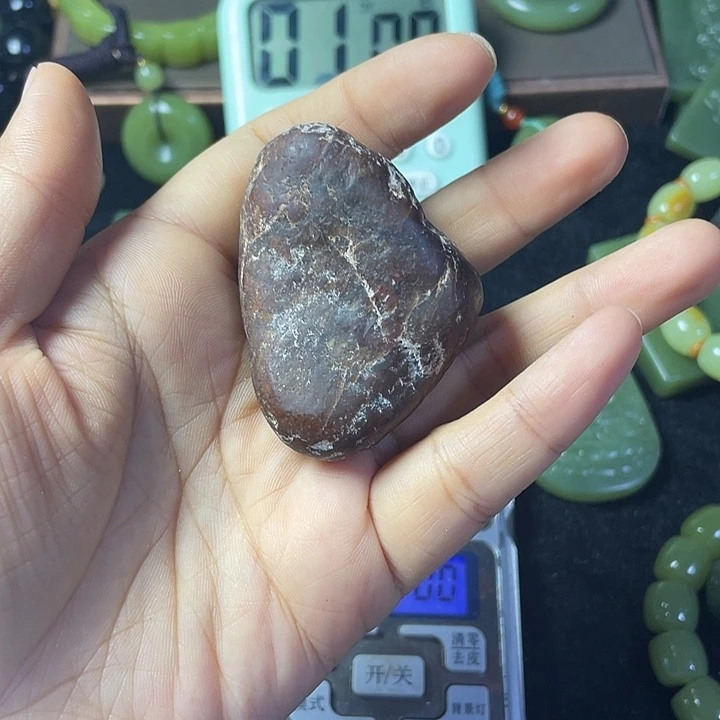 岫岩老玉（透闪石质玉）未镶嵌挂件山**逢