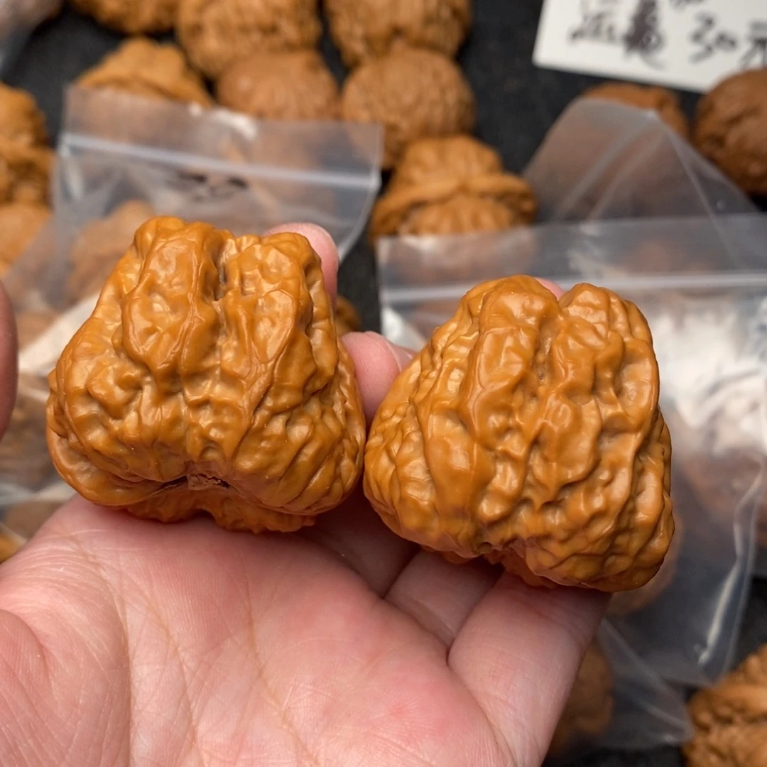 文玩核桃把件艾****y蛤蟆38