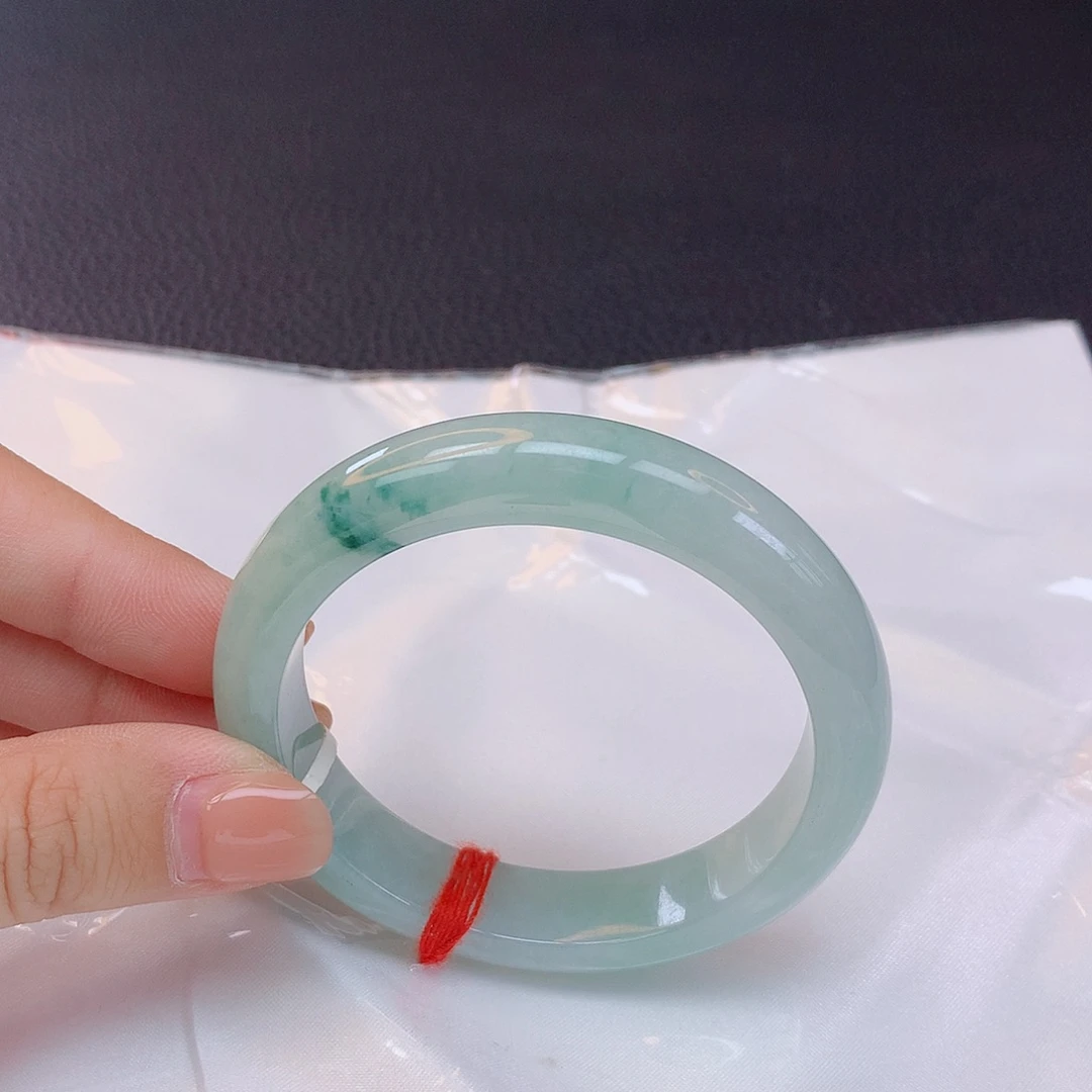 翡翠手镯未镶嵌翡翠6171