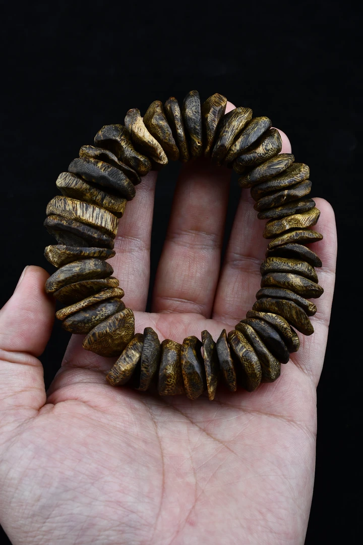 沉香【一物一拍】天然奇楠板头瘤疤树丁结香手串20mm大佬级收藏50g+