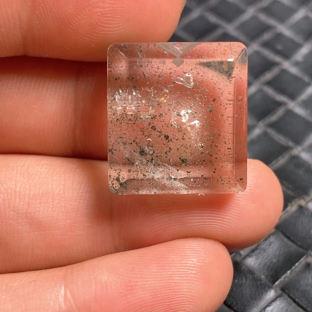 未镶嵌颈饰水晶水晶