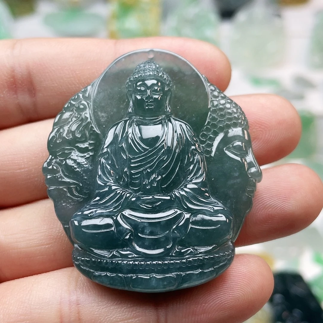 翡翠颈饰未镶嵌大日