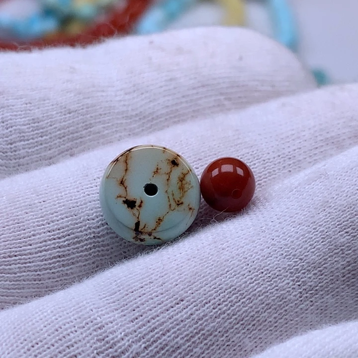 南红玛瑙未镶嵌珠宝奇石