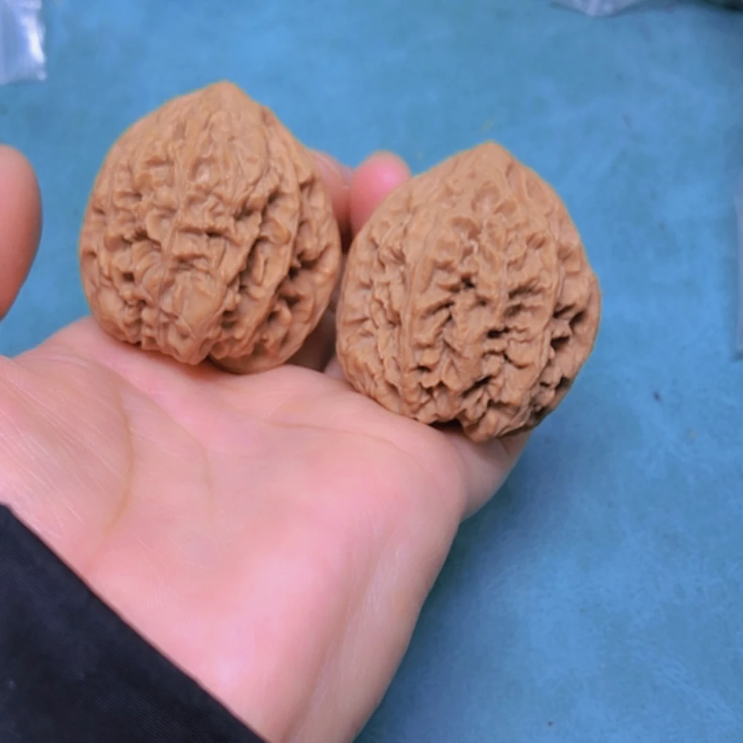 【闪购商品】摆件核桃39野牛有修