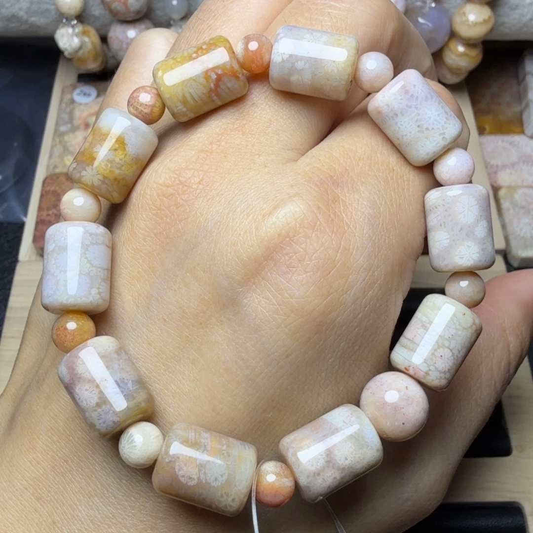 硅化玉未镶嵌紫粉小花，糖果串