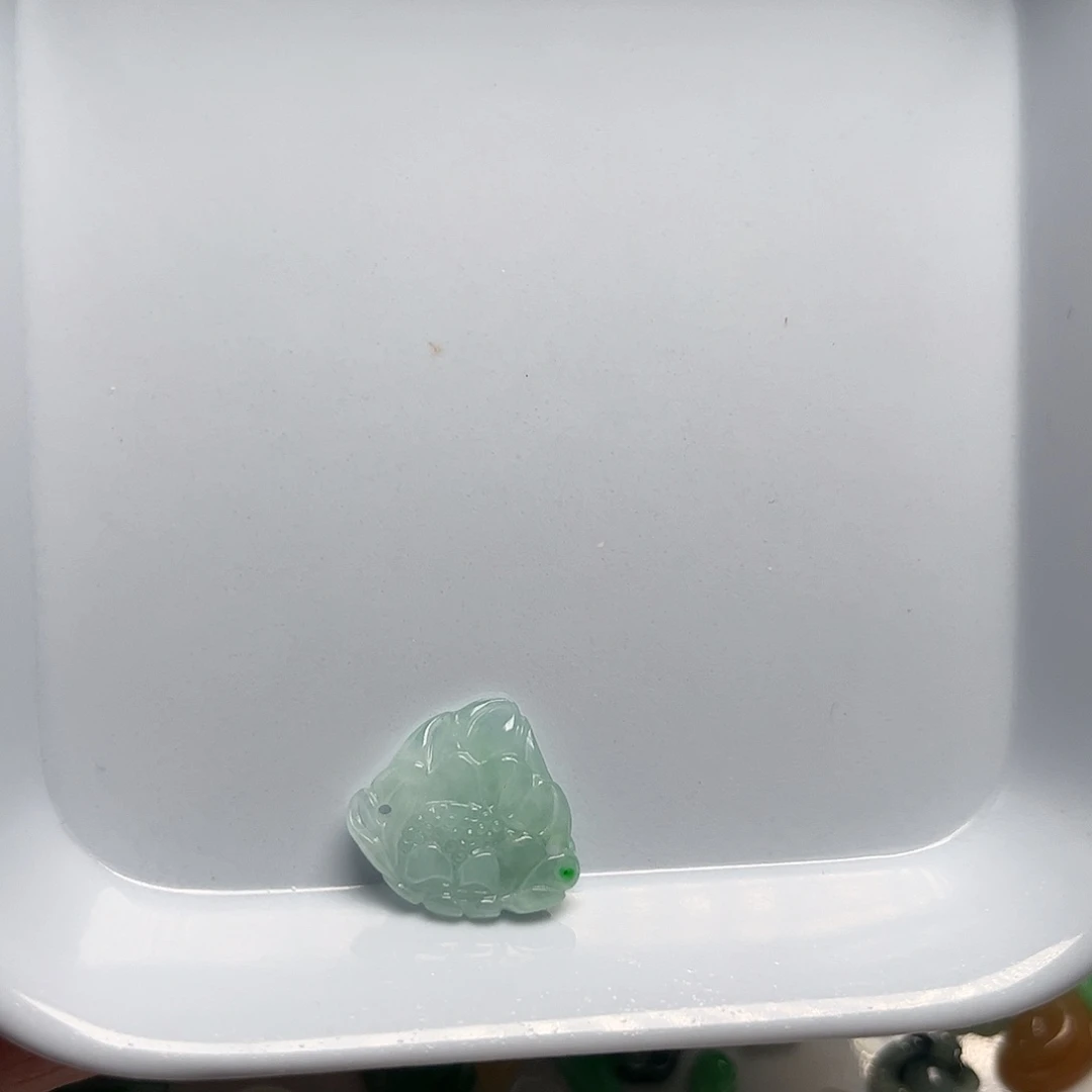 翡翠未镶嵌颈饰天然翡翠