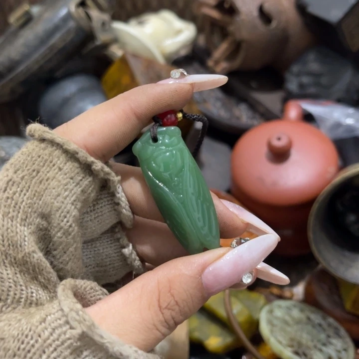 涛***旧瓷片你好自以为是好的