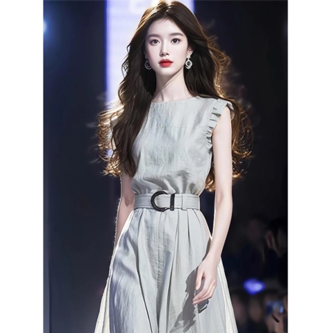 今年流行的气质绝美上流社会漂亮独特修身无袖连衣裙子女夏高级感