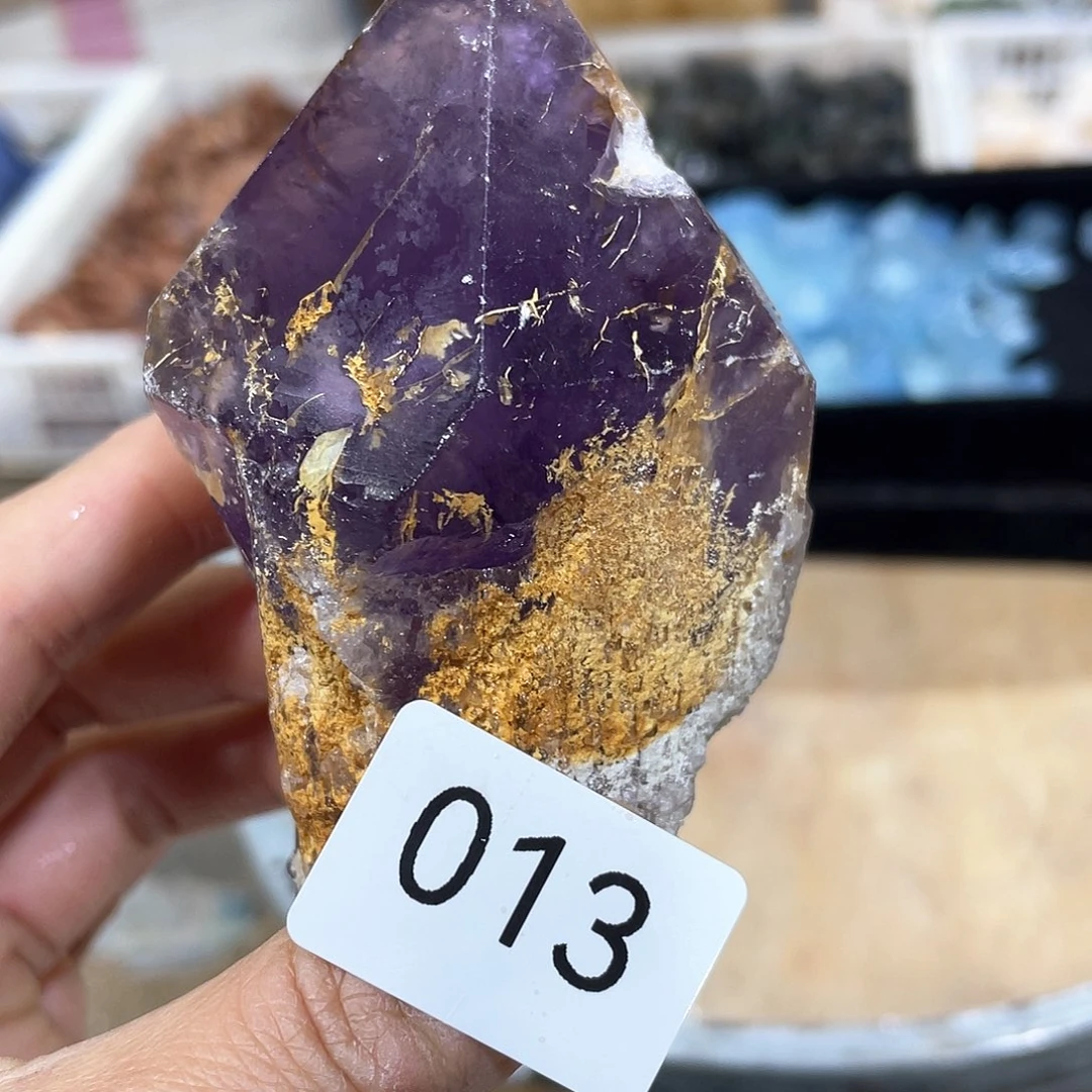 水晶摆件…..未镶嵌