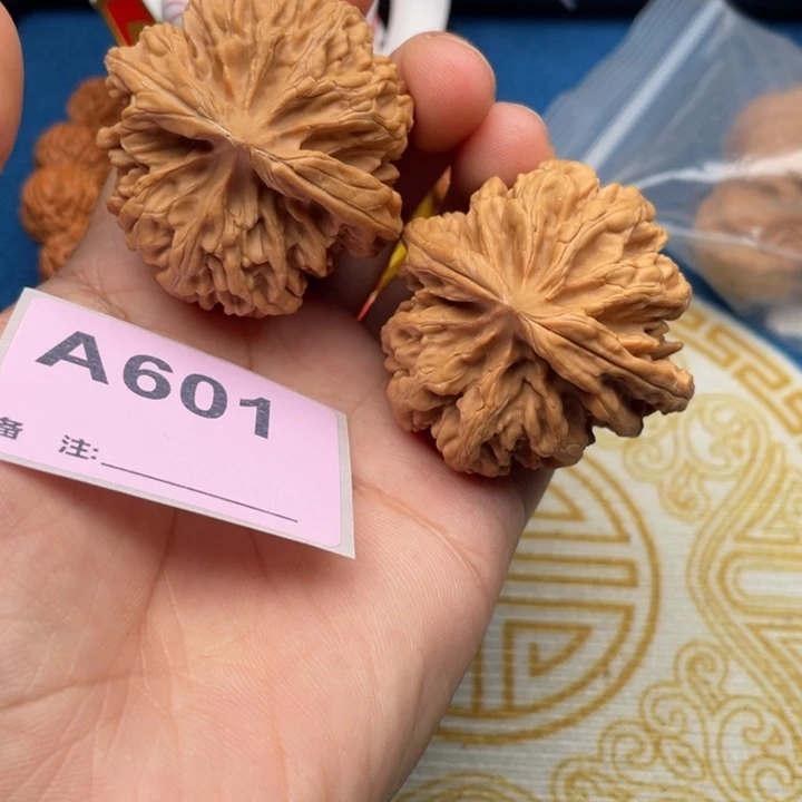 把件文玩核桃核桃