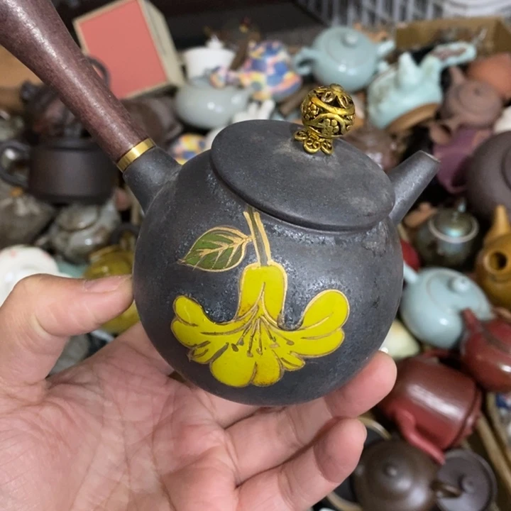 陶瓷艺术品及陶瓷制品