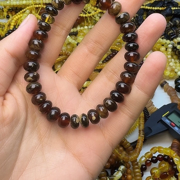 琥珀未镶嵌珠宝奇石