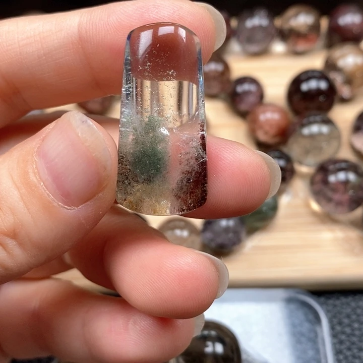 未镶嵌颈饰水晶水晶