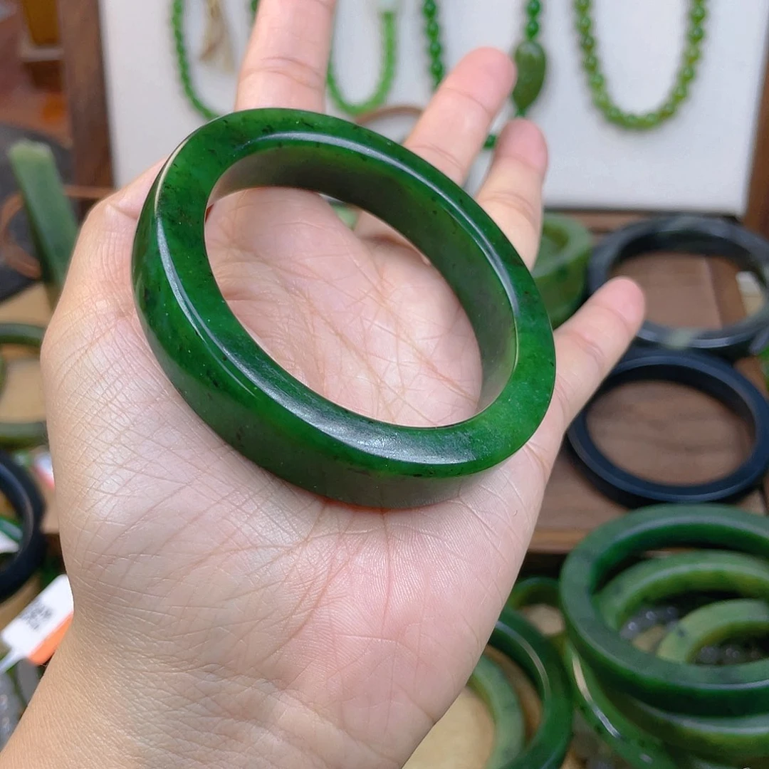 未镶嵌手镯和田玉57