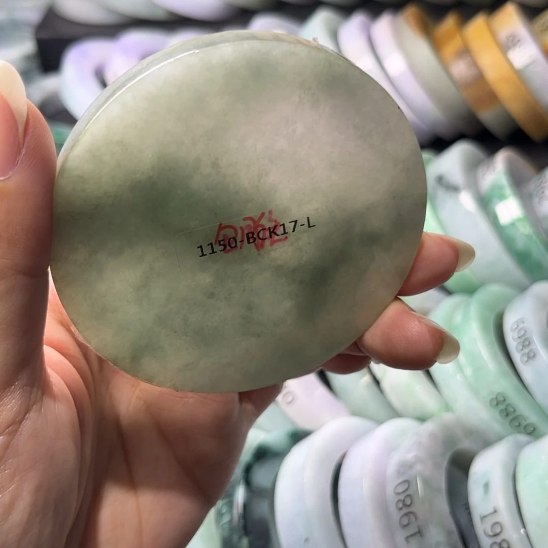 定制翡翠手镯未镶嵌