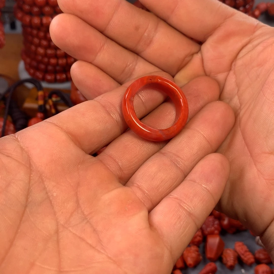 南红玛瑙配饰未镶嵌呼*噜