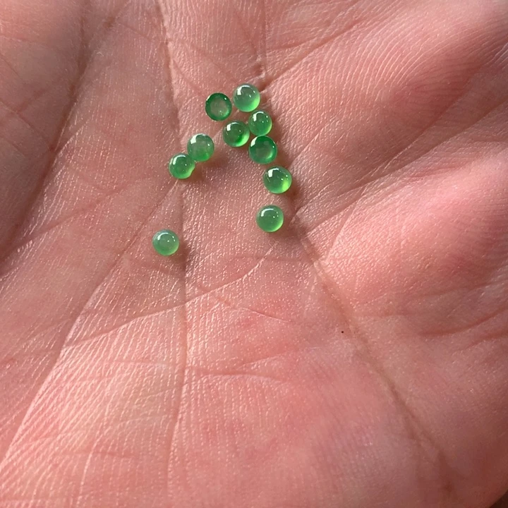 初***来定制翡翠未镶嵌翡翠