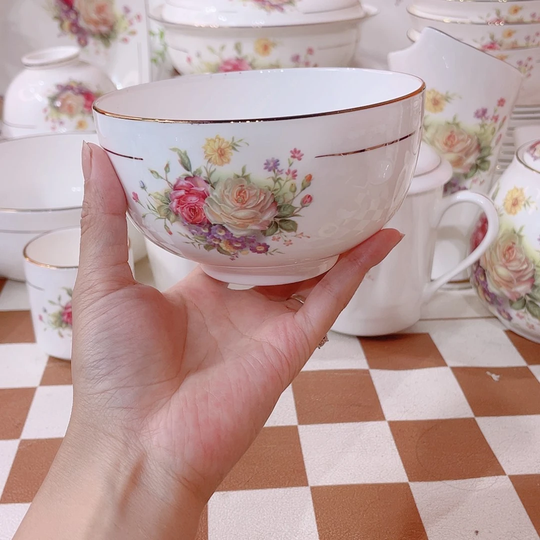 梅***：45%以上骨粉骨瓷5英寸奥碗10个