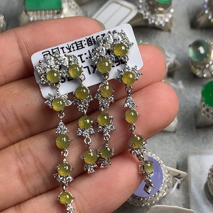 足银镶嵌翡翠耳饰天然翡翠银耳环