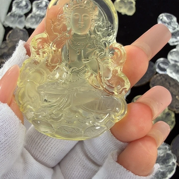 熙***娅车挂未镶嵌水晶水晶