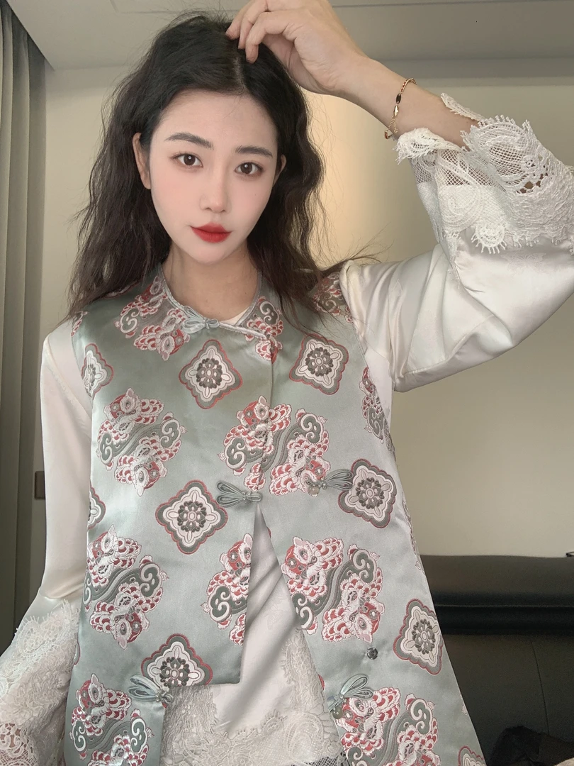 九月   蓝色醒狮   新款新中式显瘦国风手工中式复古汉服马甲