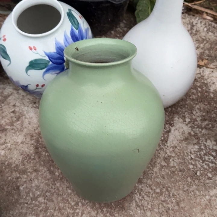 微瑕景德镇陶瓷手工花瓶