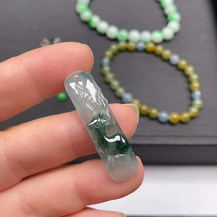 颈饰未镶嵌翡翠一路有你