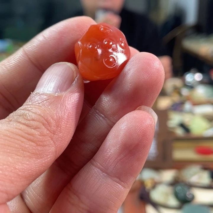 颈饰未镶嵌南红玛瑙