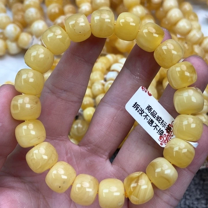 琥珀未镶嵌珠宝奇石4