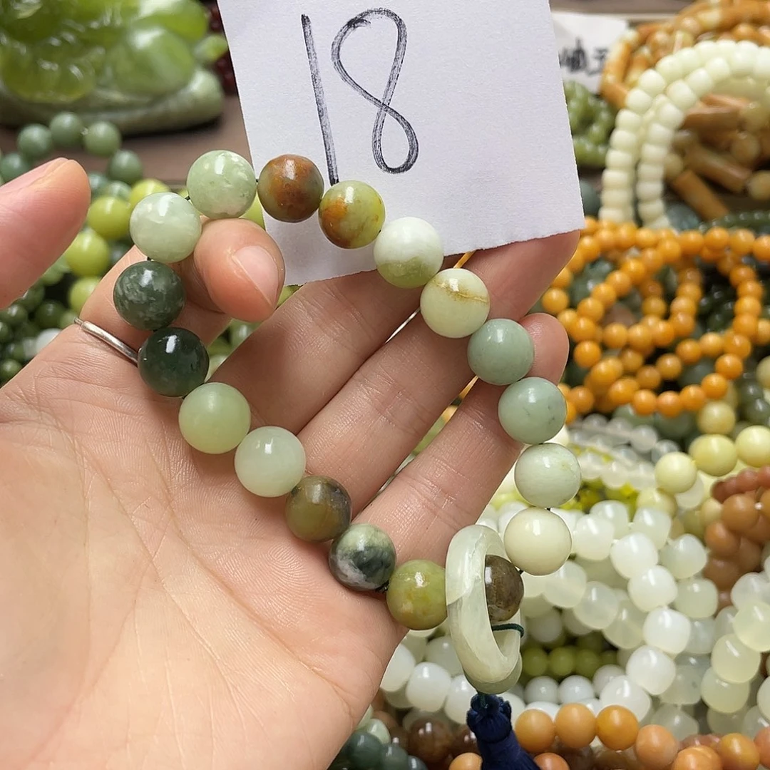 未镶嵌蛇纹石玉手链