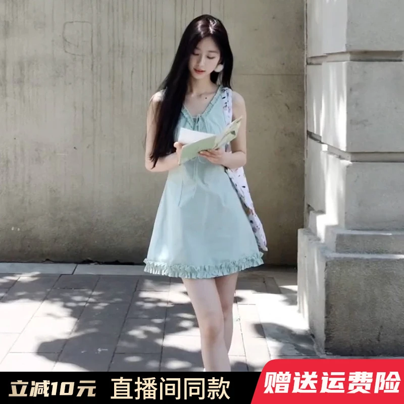 小个子绿色无袖背心连衣裙子女早秋2025新款法式海边度假吊带短裙