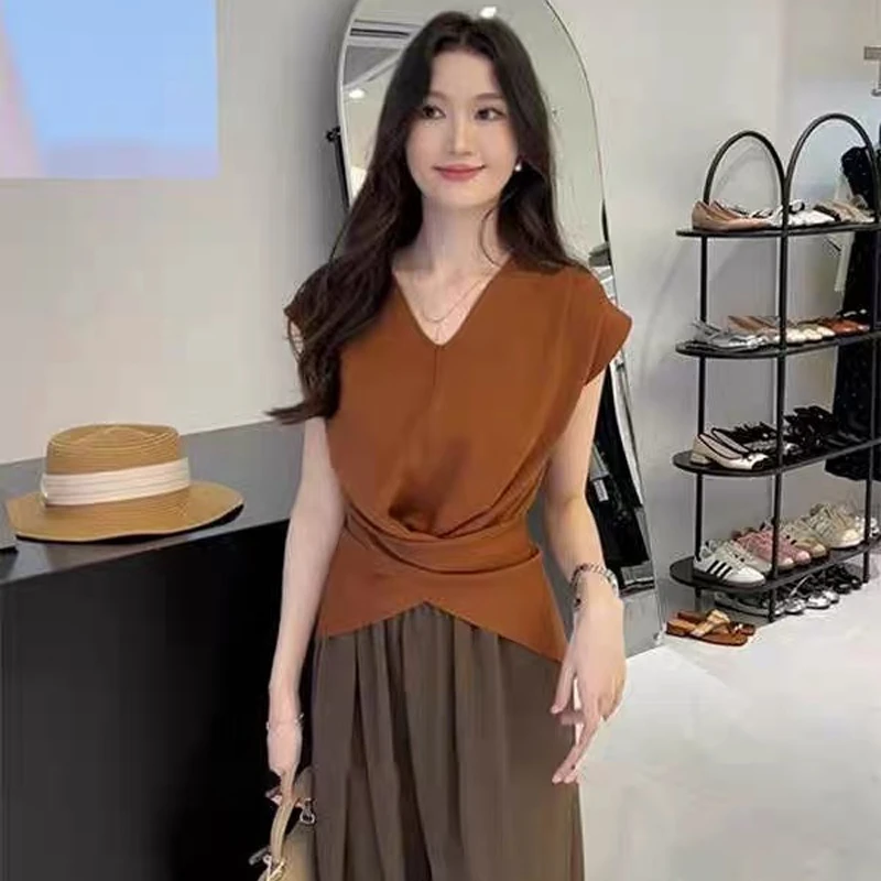 法式交叉V领上衣收腰设计感 2025夏季新款心机后背开叉T恤 2614