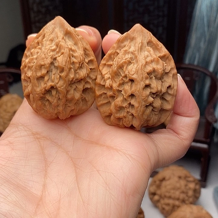 吊坠文玩核桃吊坠鸡心38尺