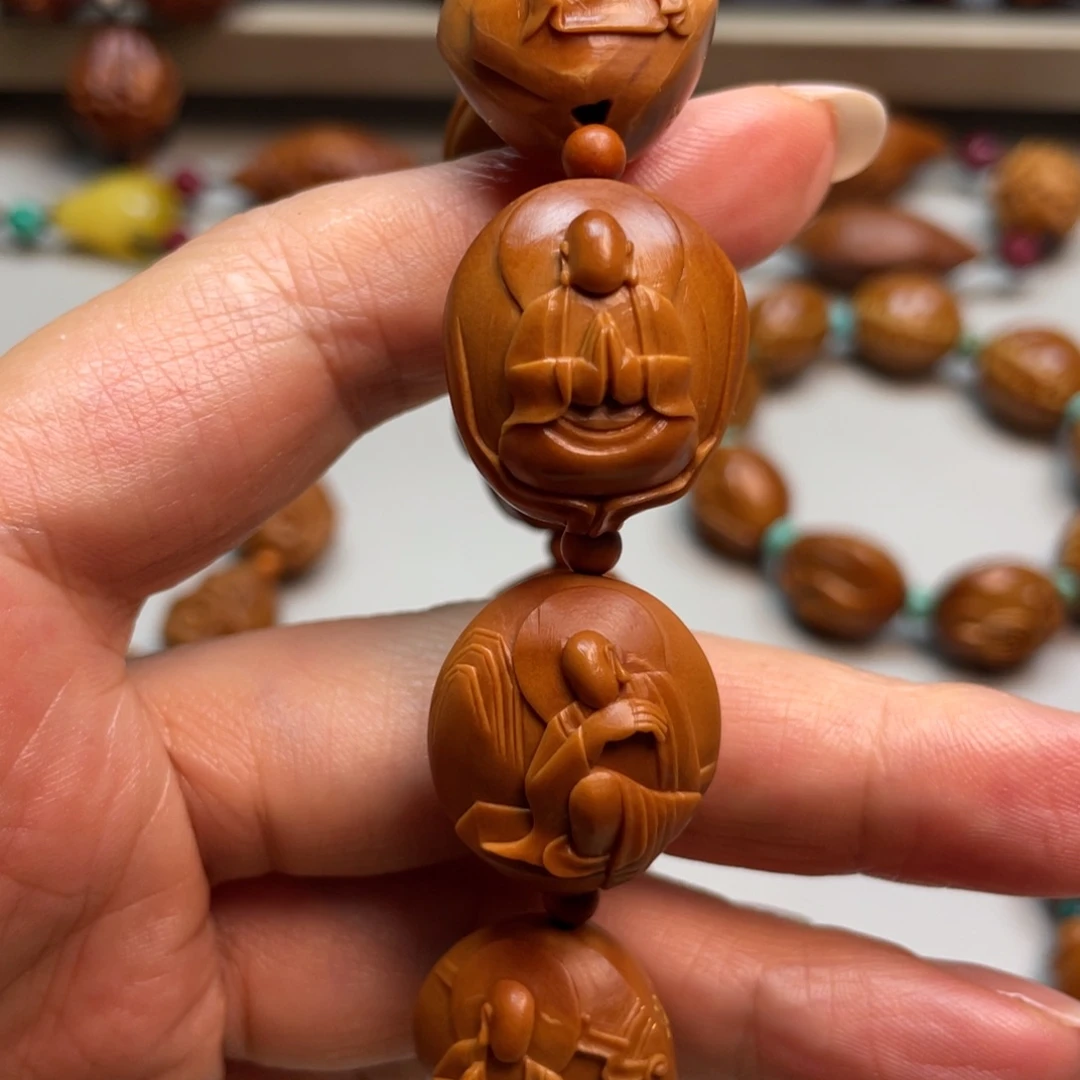 橄榄核吊坠预定老爷子无相