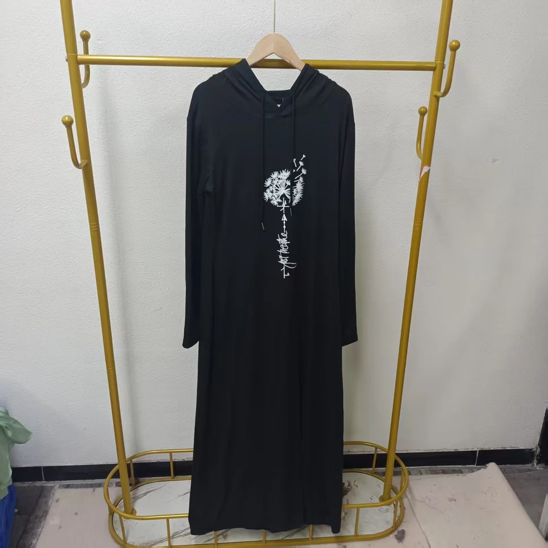 唯琳剪标   7仓H1-6-80-60款   黑色连帽蒲公英长袖连衣裙