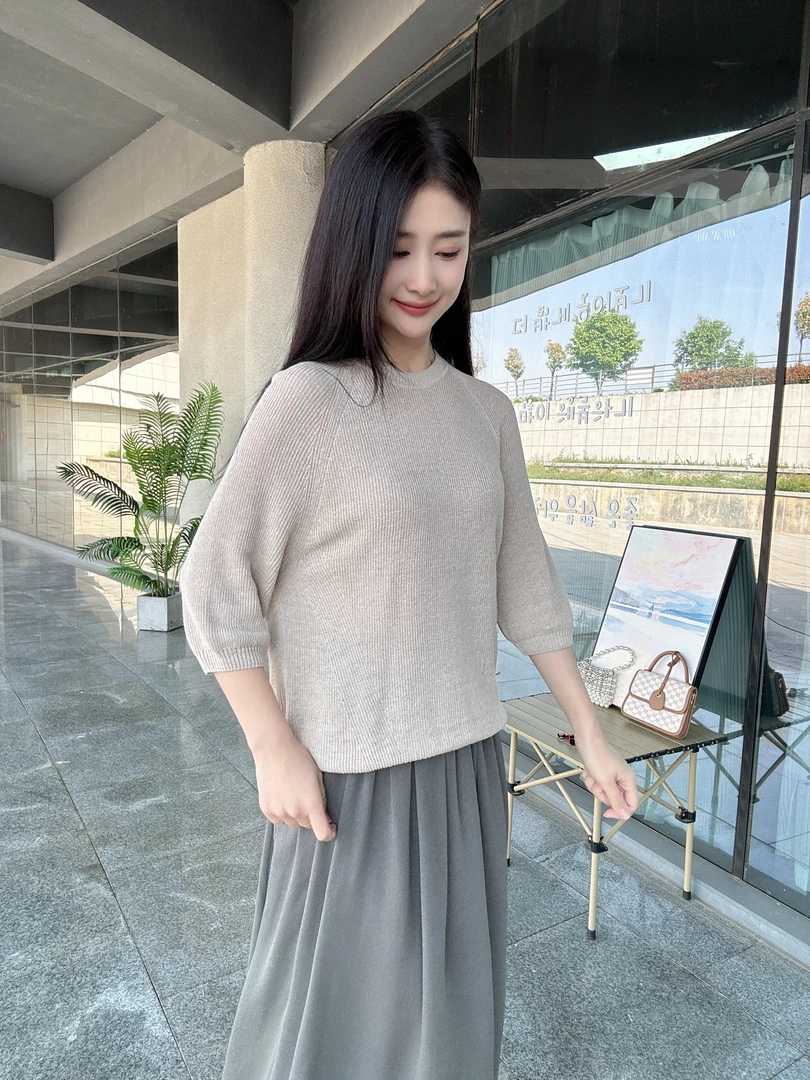 小禾2025夏季新款桑蚕丝亚麻混纺五分袖圆领针织套衫上衣
