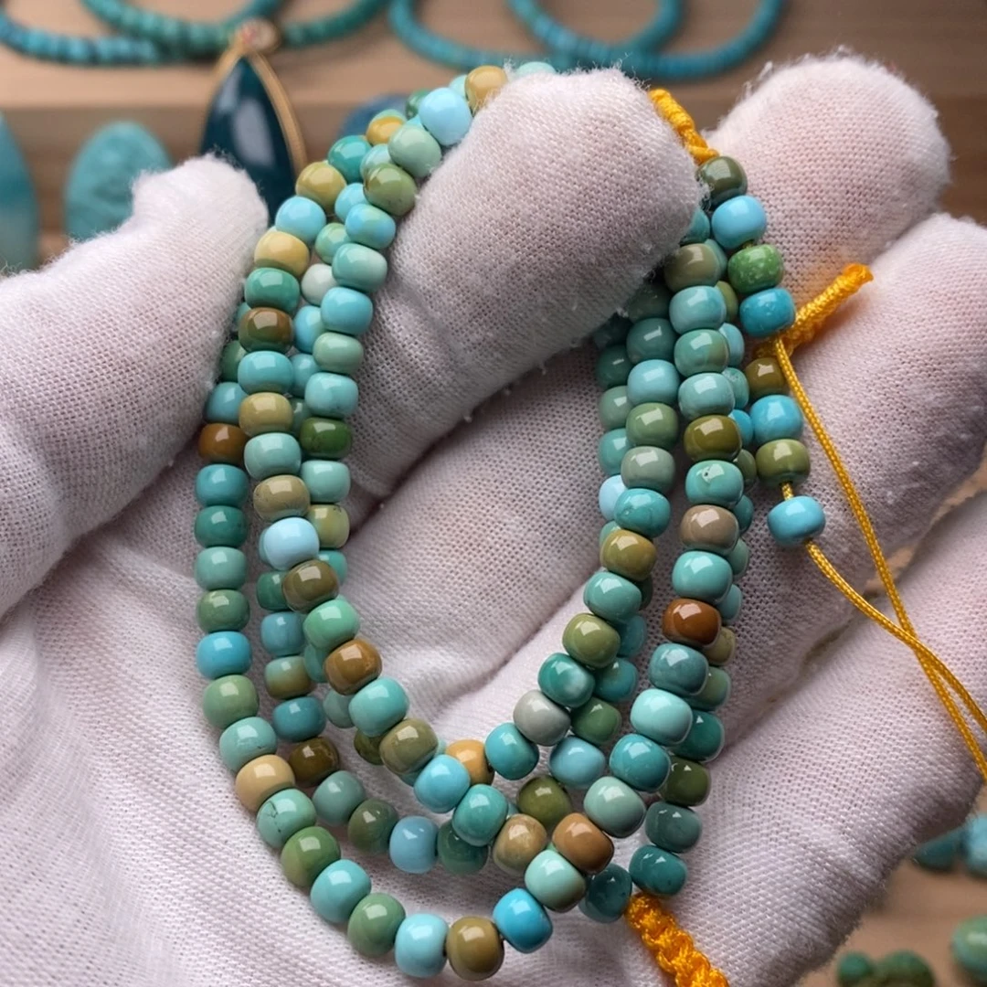 绿松石未镶嵌挂件