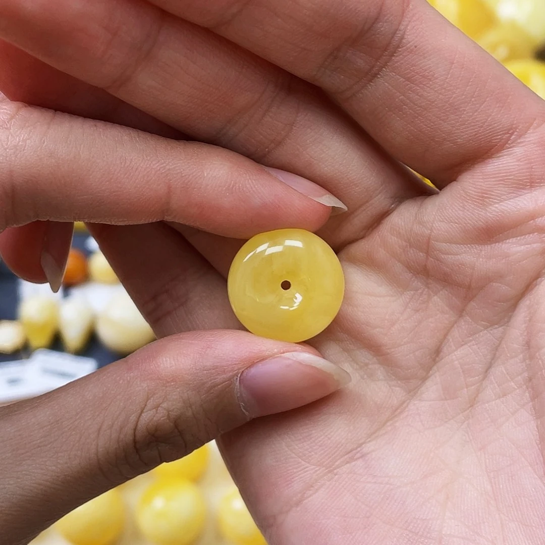 蜜蜡未镶嵌珠宝奇石17.4*7.1mm黄白妖花扣子