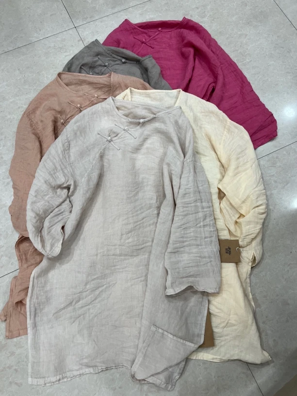 皙子家 三颗盘扣雨露亚麻 中袍 3669