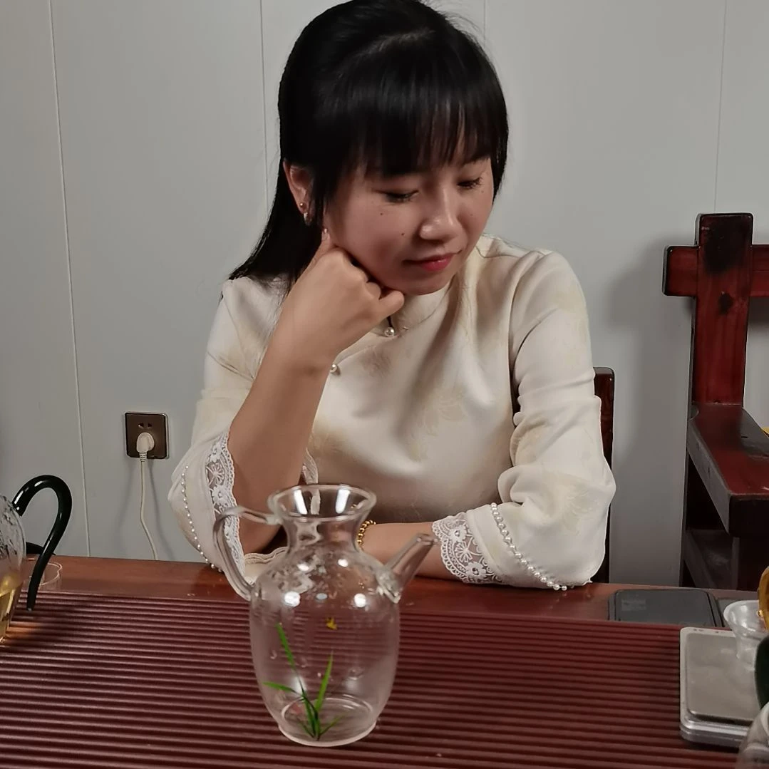 手柄款高硼硅玻璃微瑕蝶觅兰香执壶