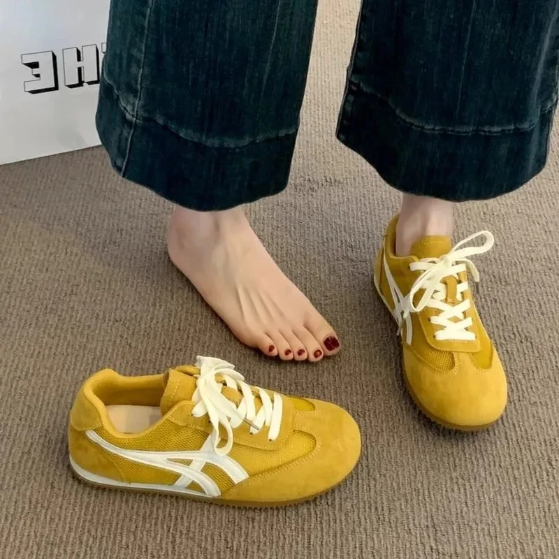 发财黄女夏新款德训鞋薄底轻便透气网面休闲时尚平底运动网鞋女