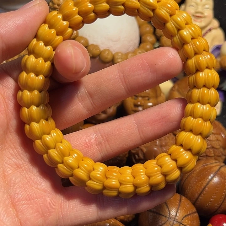 手串/手链橄榄核猴头莲花微瑕