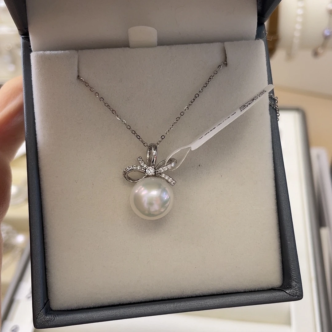 淡水珍珠吊坠(赠链)银S925镶嵌