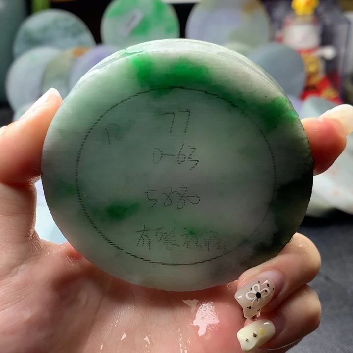 定制翡翠手镯未镶嵌