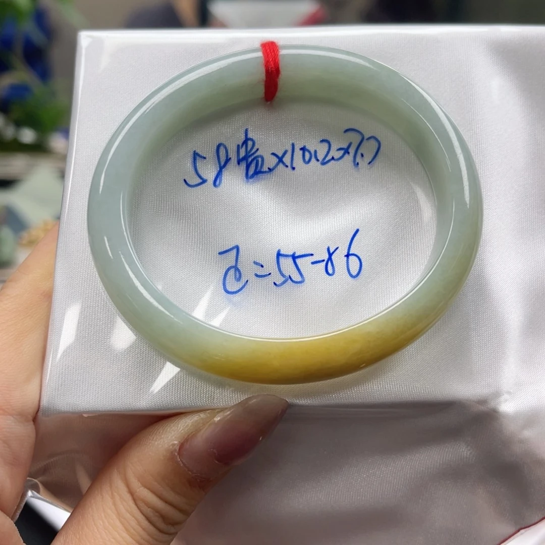 未镶嵌手镯翡翠翡翠