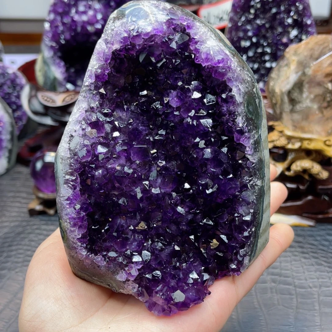 紫晶大型摆件（非配饰）未镶嵌花**海